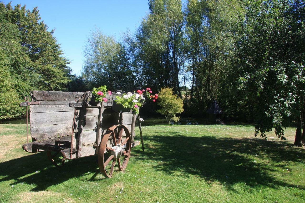 Les Bouts De Ralle Chambre D'Hotes Sainte-Osmane エクステリア 写真